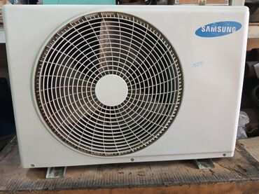 Tikiş maşınları: Samsung split kondisioner komplekti - Brend: Samsung.30-35 m2. İşlək