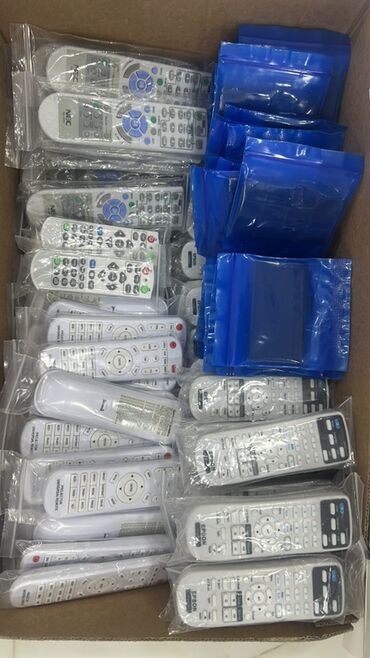 Proyektorlar: Stasionar Proyektor Epson — 30