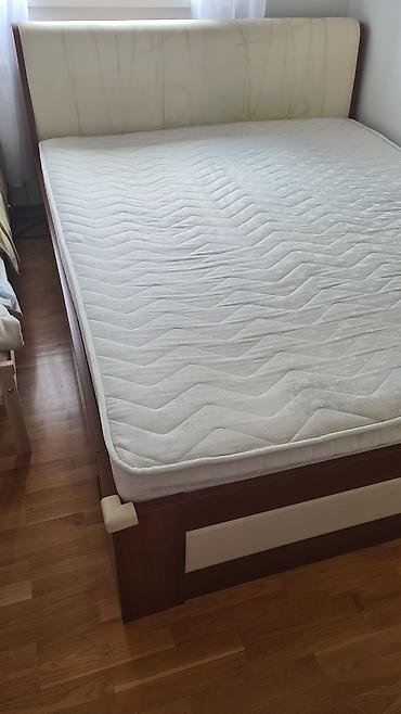 produzivi stolovi: Bračni krevet Jela sa dusekom Prodajem bracni krevet Jela dimenzije — 2