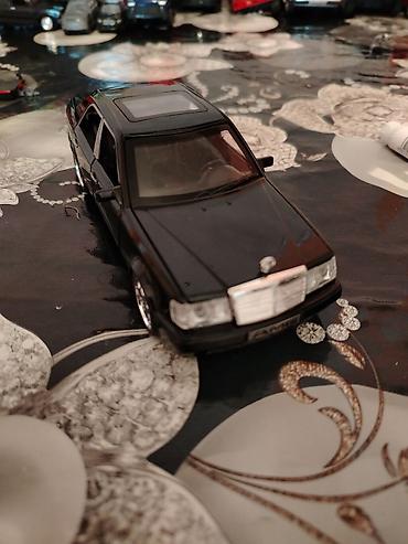 qara çanta: Mercedes, 1980 il, 1:24, Dəmir, Ödənişli çatdırılma — 1