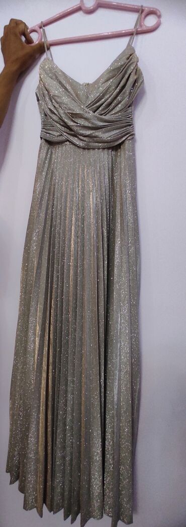 бирюзовое вечернее платье: Вечернее платье, А-силуэт, Длинная модель, Без рукавов, M (EU 38)