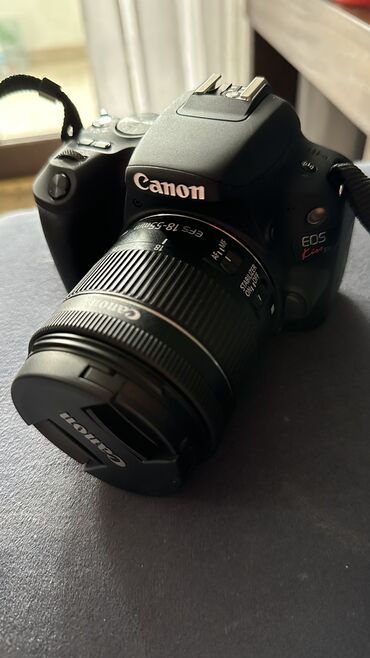 зеркальный фотоаппарат canon eos 550d: Продаю фотоаппарат! Canon EOS Kiss x9 Покупала себе 3 года назад!