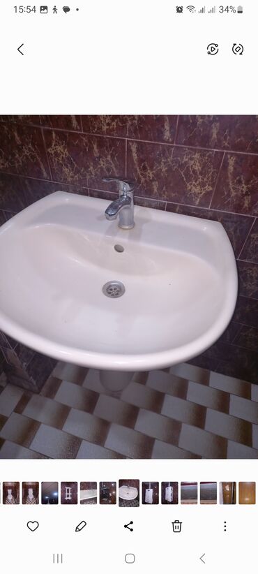 Çanaq üçün kranlar: Hamam aksessuarlar. Normal vəziyyətə