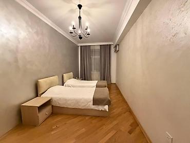 laura mtk: Ağ şəhər, 4 otaqlı, Yeni tikili, m. Xətai, 154 kv. m — 2