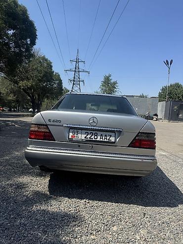 bud e9: Mercedes-Benz W124: 1995 г., 2.2 л, Механика, Бензин, Седан — 8