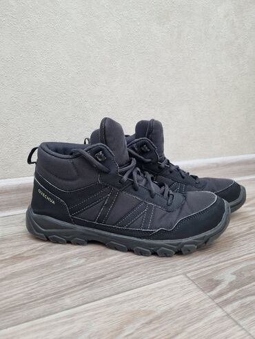 берцы военные: Эркектердин ботинкеси, 40, Quechua, Колдонулган, түсү - Боз, Өзү алып кетүү, Акылуу жеткирүү