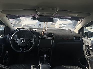 wolksvagen vento: Volkswagen Polo: 2017 г., 1.6 л, Автомат, Бензин, Седан — 6