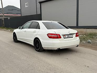 Продажа авто: Mercedes-Benz E-Class: 2010 г., 3.5 л, Автомат, Бензин, Седан — 4