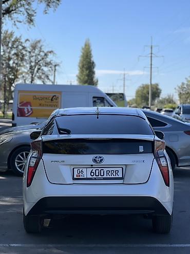 Toyota: Toyota Prius: 2017 г., 1.8 л, Вариатор, Гибрид, Лифтбек — 4