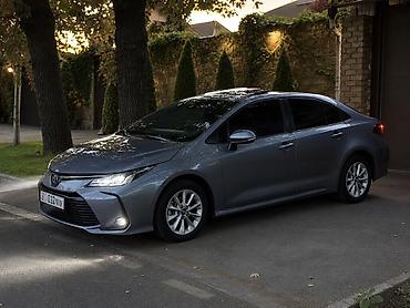 voxy noah: Toyota Corolla: 2021 г., 1.8 л, Автомат, Гибрид, Седан — 1