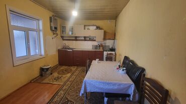 Həyət evləri və villaların satışı: 5 otaqlı, 93 kv. m, Yeni təmirli — 2