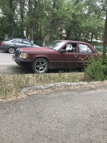 запчасти опель вектра б: Продается автомобиль Mercedes-Benz W124 в кузове седан. Автомобиль
