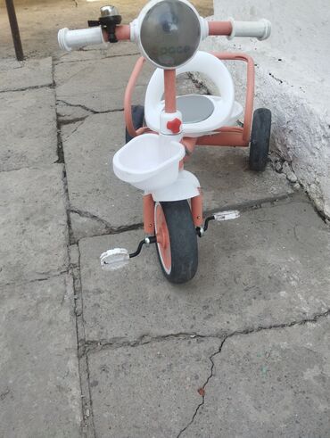 игрушечные танки на пульте управления: Балдар үчүн велосипед, 3 дөңгөлөктүү, 3 - 4 жаш, Кыз үчүн, Колдонулган