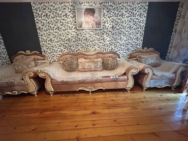 Digər restoran, kafe avadanlığı: İşlənmiş, Divan, 2 kreslo, Divan, Bazasız