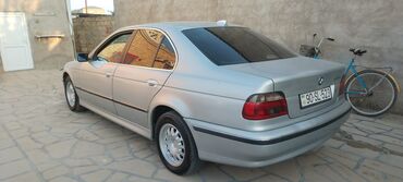 masin bmw: BMW 5 series: 2.5 l | 1996 il Sedan