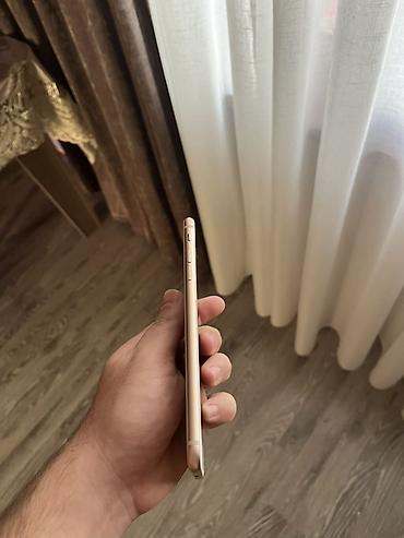 iphone s6 plus: IPhone 8 Plus, Qızılı, Simsiz şarj — 3