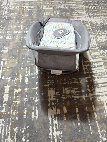 Детские шезлонги: Продаю детский шезлонг-качалку в сером и графитовом цвете. Оснащен at lalafo.kg — 7 Детские шезлонги: Продаю детский шезлонг-качалку в сером и графитовом цвете. Оснащен — 7