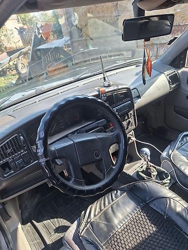 lexus 2008: Volkswagen Passat: 1989 г., 1.8 л, Газ, Седан — 6