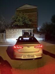 Hyundai: Hyundai Sonata: 2018 г., 2 л, Автомат, Газ, Седан — 11