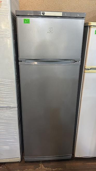 samavar satilir: Indesit iki qapılı soyuducu - Rəng: metalik/gümüş - Üst bölmə – — 1