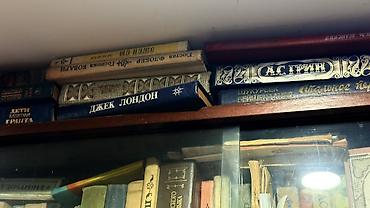 Другие книги и журналы: Продаю книги 📖 📕 📚 По поводу цены пишите на вотцап — 3