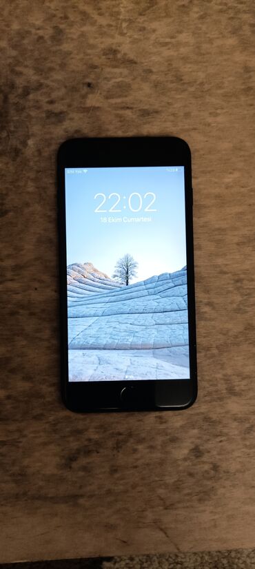 islenmis wifi modem: IPhone 7 Plus, 32 GB, Qara, Barmaq izi