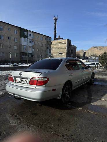 Nissan: Nissan Maxima: 2000 г., 2 л, Механика, Седан — 6
