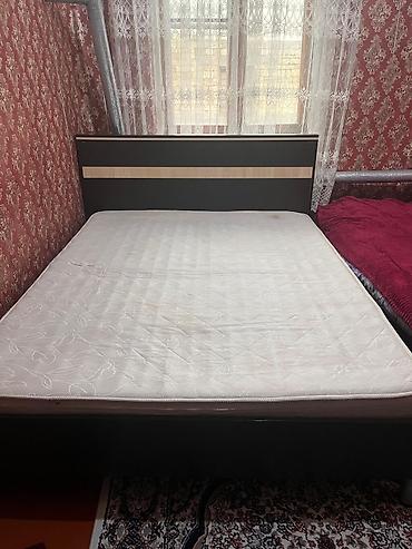 embawood divanlar: İşlənmiş, İkinəfərlik çarpayı, Bazasız, Matras ilə, Siyirməsiz — 1