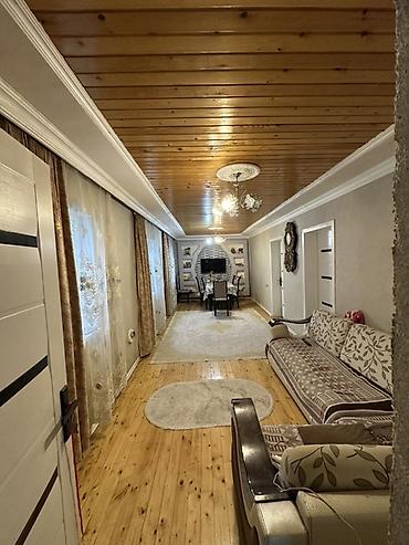 vagzal: Satılır: Həyət evi sabuncu vagzalın arxası ev kursldu 4das ustunde — 1
