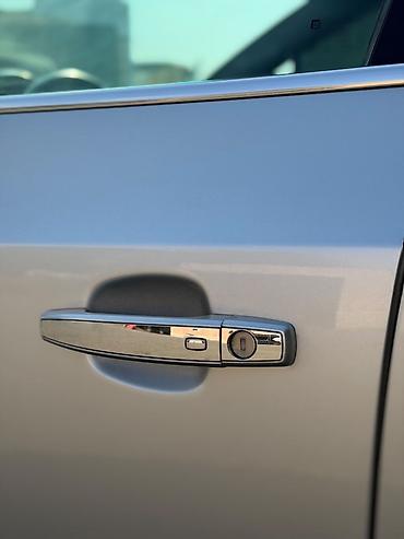 chevrolet cruze faralar: Chevrolet Cruze sedan – gümüşü rəng Xüsusiyyətlər: - Korpus: 4 qapılı — 7