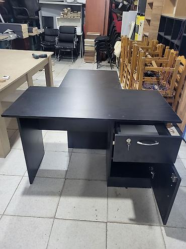 Ofis mebeli: Yeni, Müdir üçün, Dördbucaq masa — 4