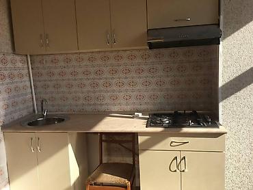 bayilda heyet evi: İcarəyə verilir 2 otaqlı köhnə tikili 60 m², Həzi Aslanov m. 500 — 2