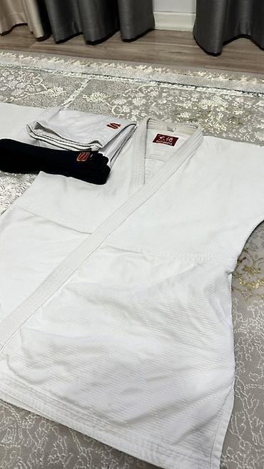 нашивка: Кимоно для дзюдо (дзюдоги) IJF Approved - Цвет: белый -Размер:175 см — 2