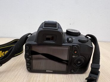 видео камира: Продаю Профессиональный Фотоаппарат 📸 Nikon 18-55mm 1:3.5-5,6G VR