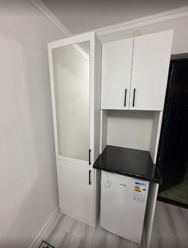 сколько стоит однокомнатная квартира: 1 комната, 11 м², Общежитие и гостиничного типа, 3 этаж, Евроремонт