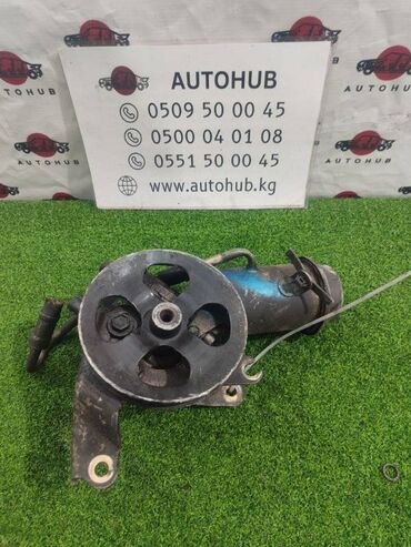 Замки: Гур Toyota Ist NSP10 2NZ 2002 (б/у)