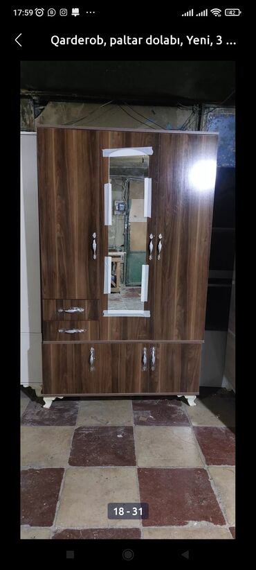 Dolablar: Yeni, Açılan, 3 qapılı Düz dolab, Qarderob, paltar dolabı, Azərbaycan -da lalafo.az — 25 Dolablar: Yeni, Açılan, 3 qapılı Düz dolab, Qarderob, paltar dolabı, Azərbaycan — 25