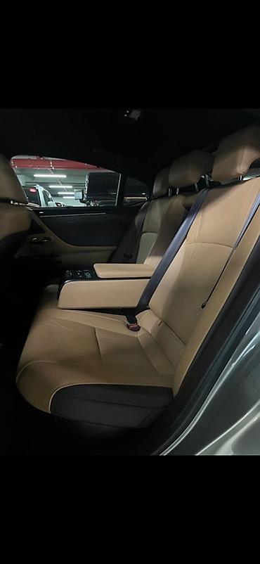 Lexus: Lexus ES: 2019 г., Седан — 13