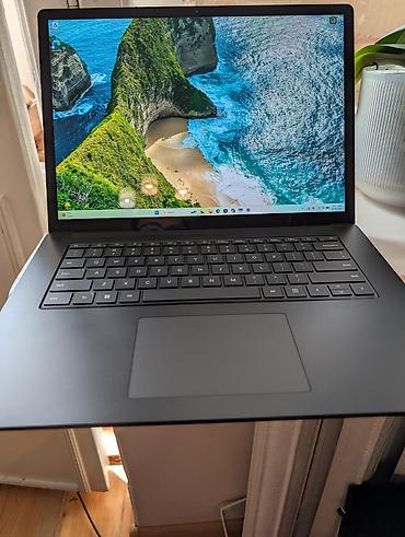 Microsoft Surface Laptop 5, 15" дюймовая версия Состояние нового, из