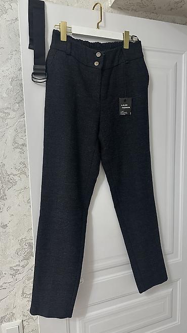 Брючные костюмы: Женская одежда, покупала в Дубаи/Италии, размер s/m, l до 44. Цены от at lalafo.kg — 40 Брючные костюмы: Женская одежда, покупала в Дубаи/Италии, размер s/m, l до 44. Цены от — 40