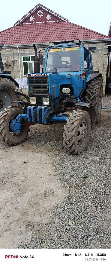 Digər kənd təssərüfat avadanlığı: Belarus MTZ-82.1 təkərli traktor - 4x4 (ön dartı) aqreqatlı - — 6