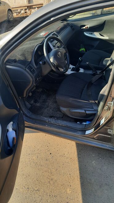 Toyota: Toyota Corolla: 2007 г., 1.6 л, Механика, Бензин, Седан — 7