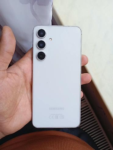 Mobil telefon və aksesuarlar: Samsung Galaxy S24 FE, rəng - Ağ, İki sim kartlı — 2