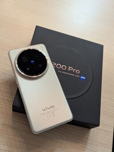 Kompüter, noutbuk və planşetlər: Vivo X200 Pro, 512 GB, rəng - Gümüşü
