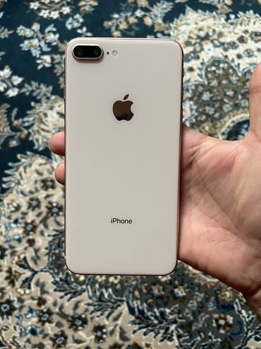 продажа бу телефонов: IPhone 8 Plus, 64 GB, Matte Gold, Barmaq izi