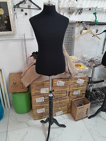 Manekenlər: Dərzi, Polyester, Plastik, plastmas, Məxmər, Qara — 13