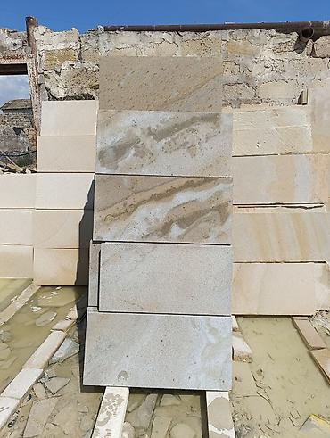 karxana: Təbii daş plitələr – fasad, hasar, pilləkan, cığır və landşaft işləri — 3
