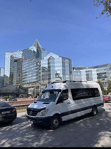 Пассажирский бус на заказ: Пассажирские перевозки на микроавтобусах Mercedes‑Benz Sprinter - — 4