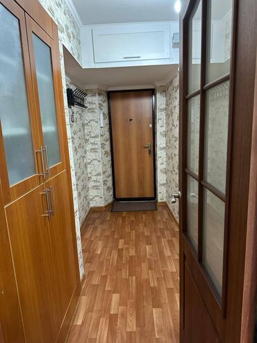 снять квартиру в токмаке запорожская область: 1 бөлмө, 35 кв. м, Жеке план, 2 кабат, Косметикалык ремонт