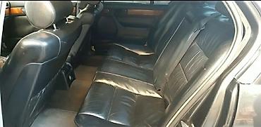 mercedes e class: BMW 7 series: 3.5 l | 1991 il Sedan — 9
